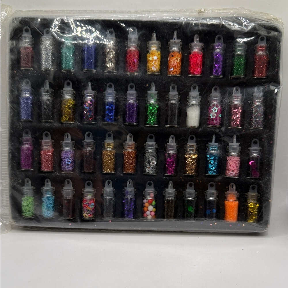 Multi-Color Nail Art Glitter Kit - Assorted Decorative Accents
